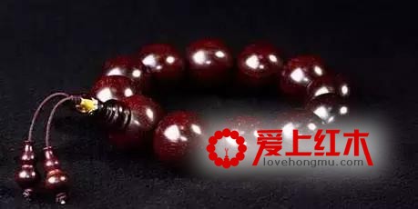 手串为何可以脱离红木家具门店而自立门户？-2