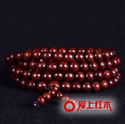 通过哪些方面选购印度紫檀木？