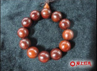 小叶印度紫檀手串功效