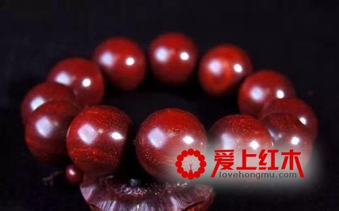 鸡血紫檀是什么_介绍鸡血紫檀的基本常识