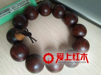 鉴别小叶紫檀的三种妙招