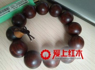 鉴别小叶紫檀的三种妙招
