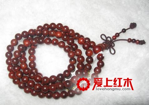 佩戴红木佛珠手串有讲究，你了解吗
