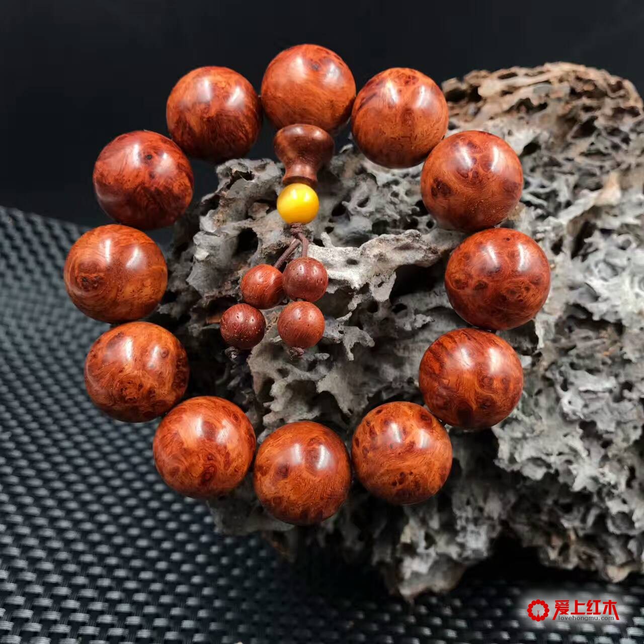 缅甸花梨瘤2.0手串 淡淡花梨香底色干净-6