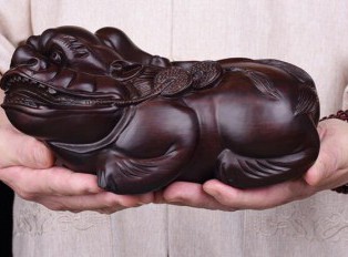 黑檀木雕貔貅摆件 招财家居客厅装饰镇宅红木工艺品