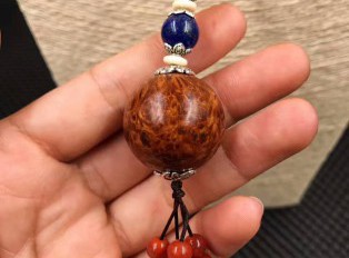 崖柏陈化变异瘤2.5项链 搭配天然青金石南红民族风饰品