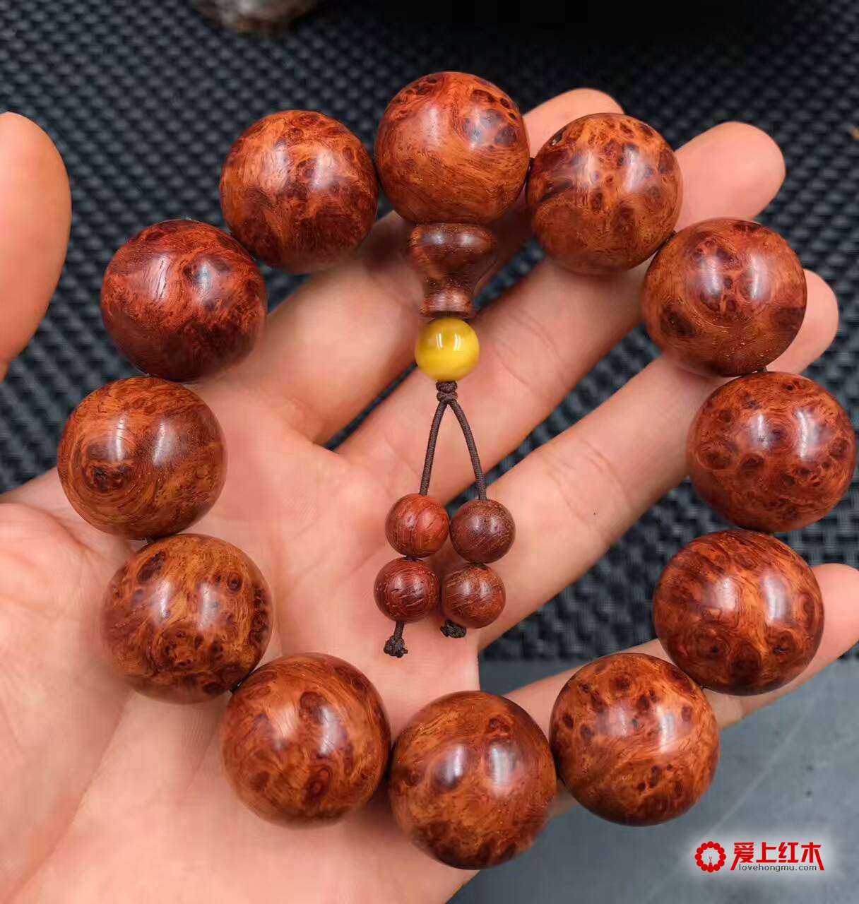 缅甸花梨瘤2.0手串 淡淡花梨香底色干净-3