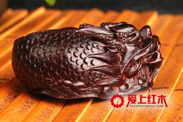 手工木雕 老料印度小叶紫檀把件 鱼化龙 挂件吊坠-2