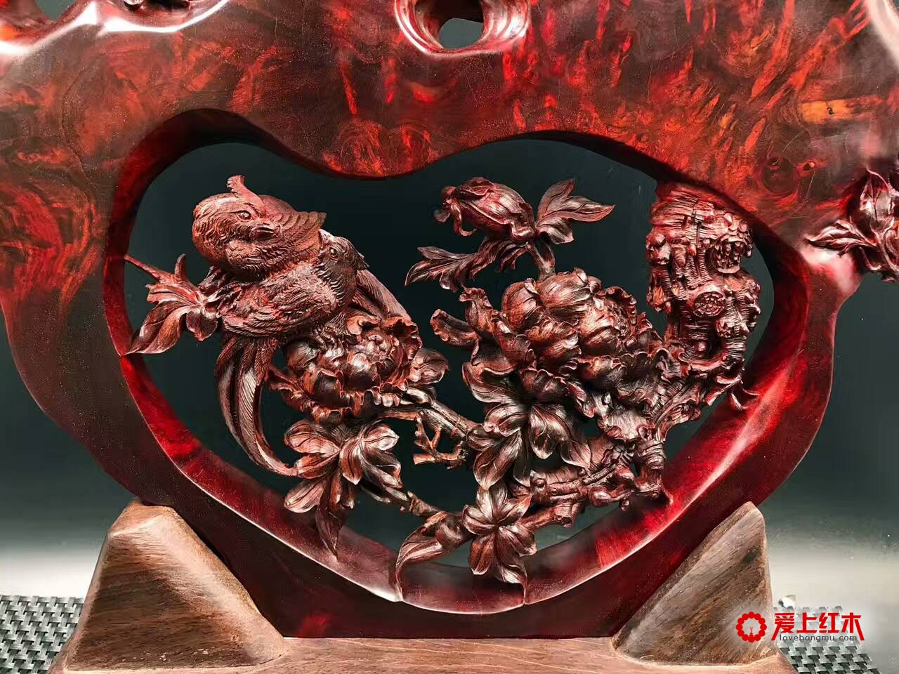 印度小叶紫檀树头瘤料纯手工雕件《繁花似锦》-7