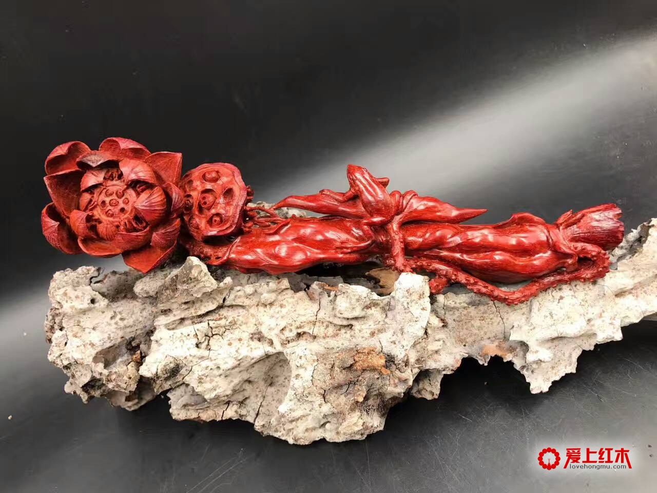 印度小叶紫檀高密度泥料带金星把件荷塘月色-7