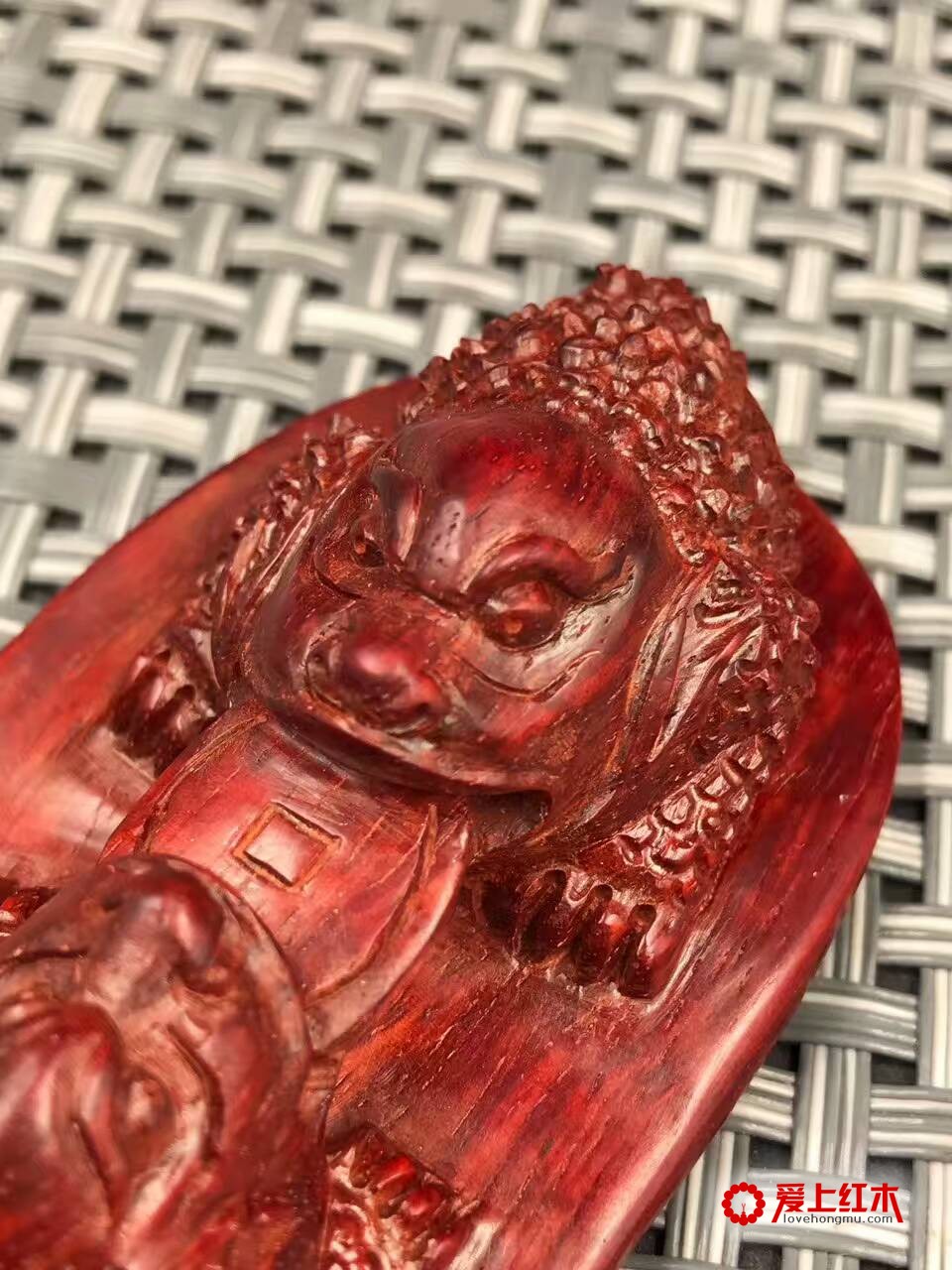 印度小叶紫檀金蟾把件欣赏 纯手工雕刻吸财进宝-6