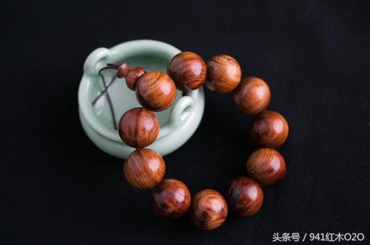 海南黄花梨和紫檀柳有哪些区别-4