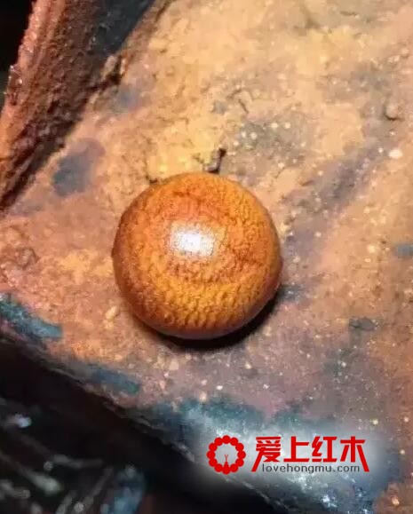 将小叶紫檀手串盘出惊艳包浆的四个阶段-1
