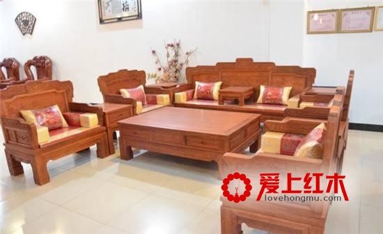红木沙发知识科普——助您挑选性价比高的红木沙发-1