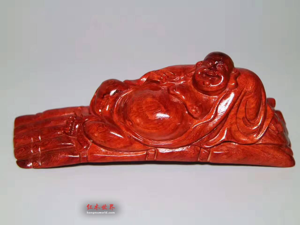 小叶紫檀精品小摆件《弥勒》可把玩泥料鸡血红高油密手工雕刻-3