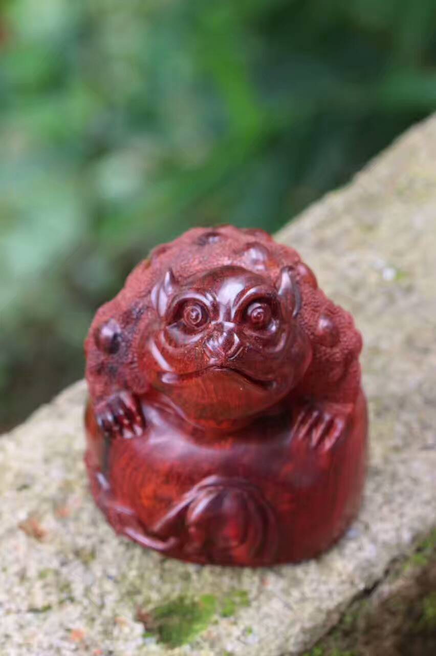 小叶紫檀工艺品招财金蟾造型逗趣 风水小摆件-4