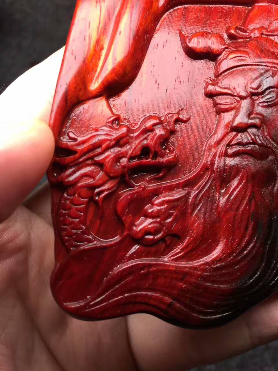 粗金星小叶紫檀《武圣关公》 泥料火焰纹辟邪挂饰-5