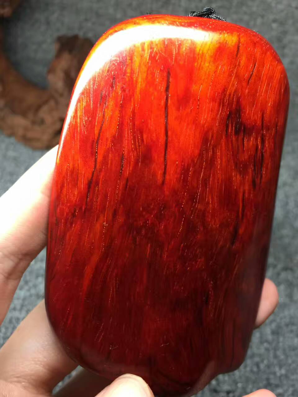 粗金星小叶紫檀《武圣关公》 泥料火焰纹辟邪挂饰-8