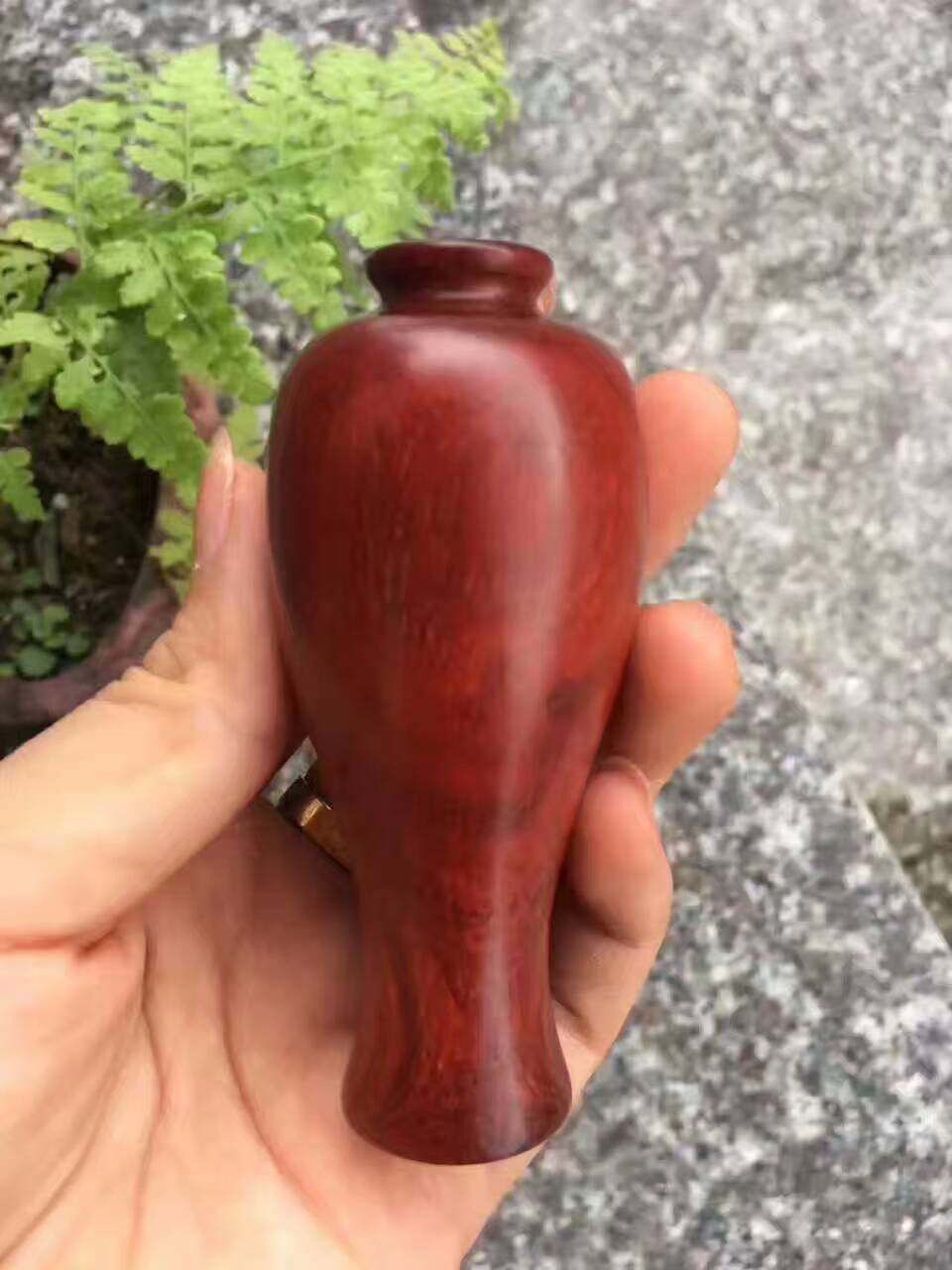 小紫叶檀工艺品梅瓶 小巧玲珑适合把玩