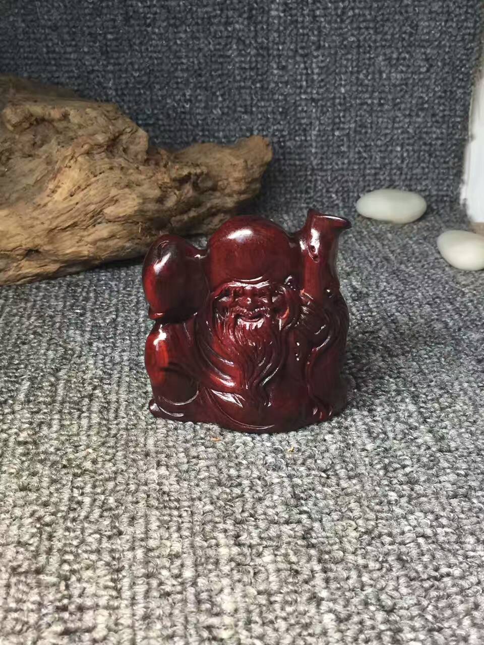 小叶紫檀精品摆件《牧童骑黄牛》