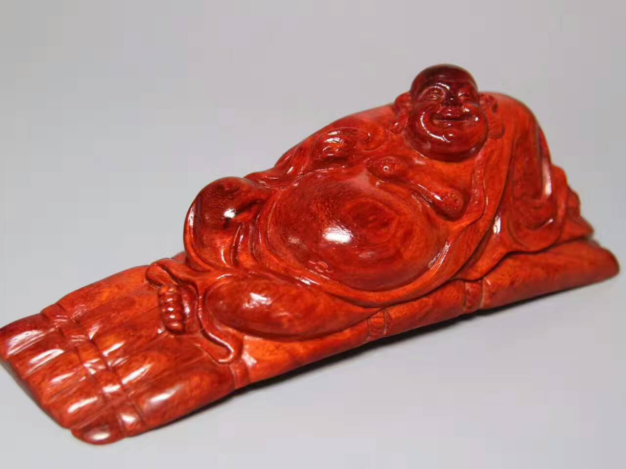 小叶紫檀精品小摆件《弥勒》显庄严于诙谐现慈悲于揶揄-5