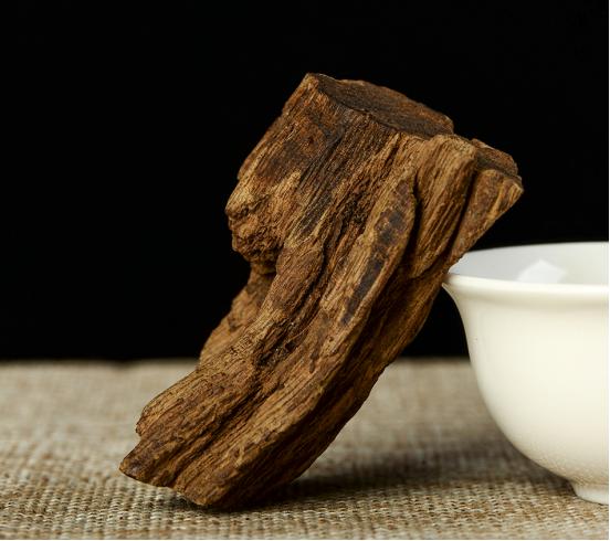 沉香价值标准难定，其品牌产业何时出现？-1