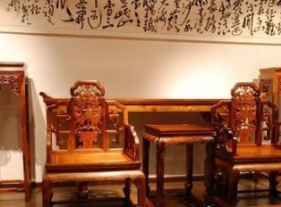 红木家具的传统中式风格和新中式风格，你更喜欢哪个？