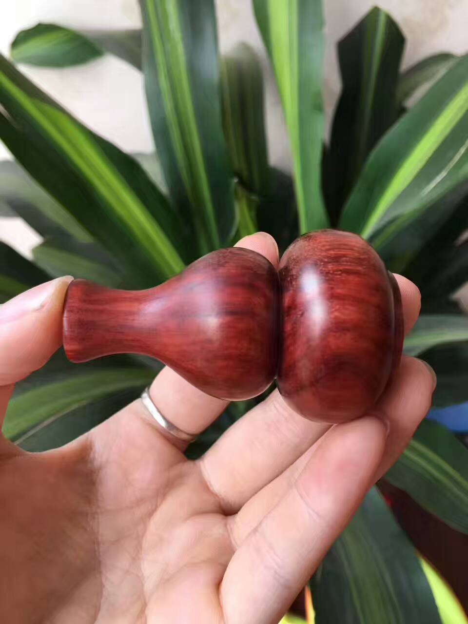 小叶紫檀葫芦把件 小巧可爱送礼不贵-4