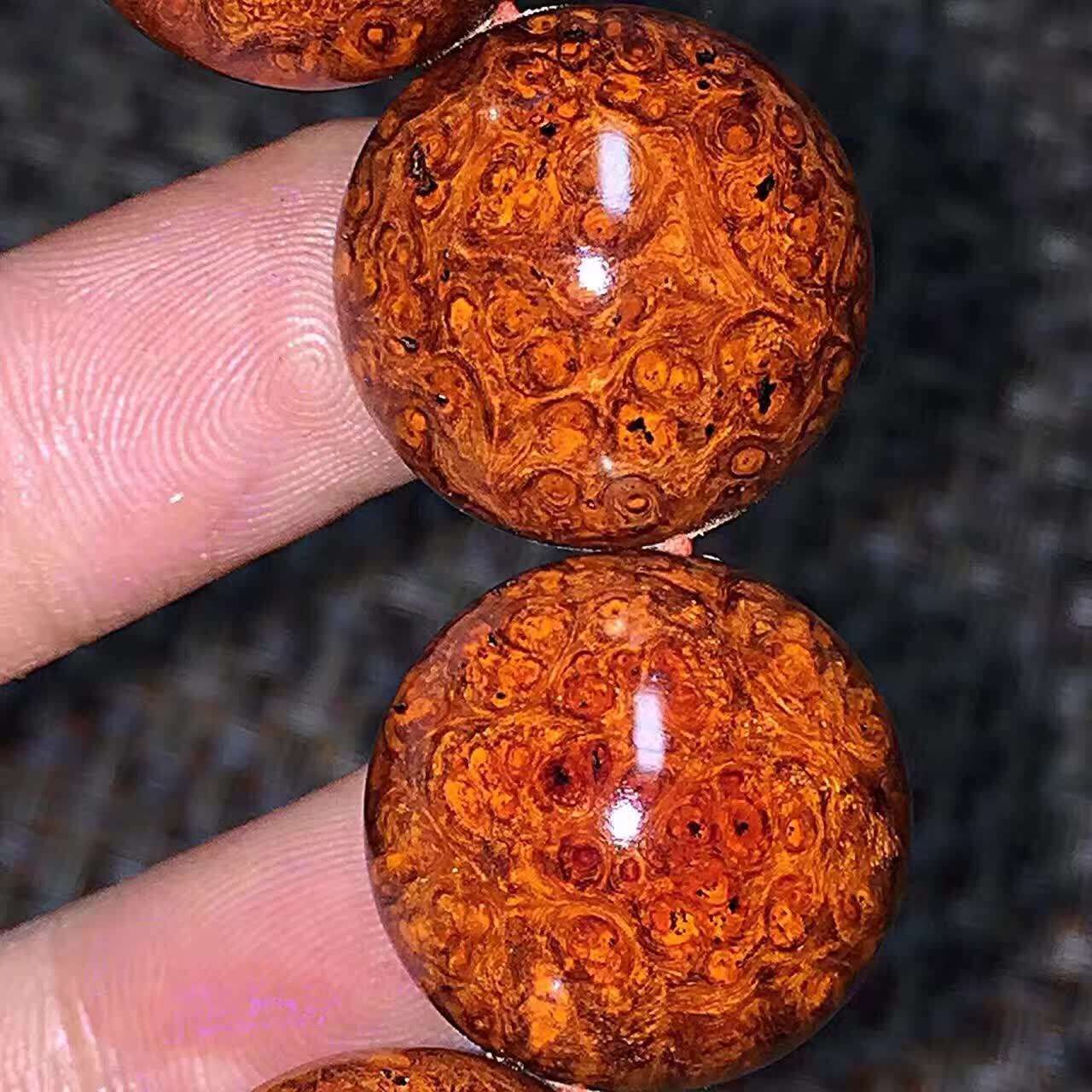 小叶紫檀的流行，为何总能经久不衰？-1
