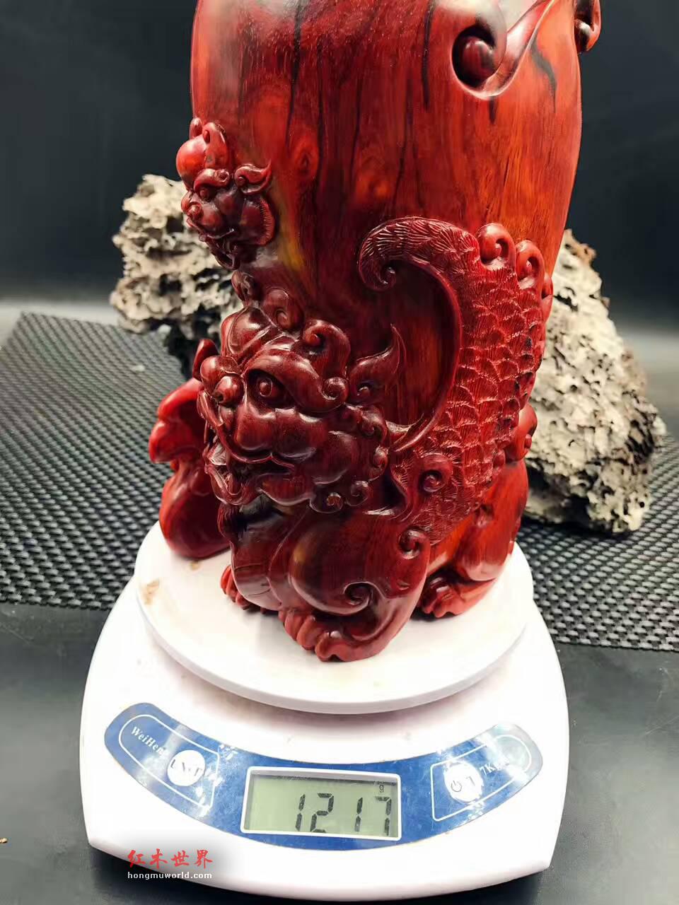 《左右逢源》笔筒 印度小叶紫檀高密度泥料雕刻-8