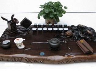 黑檀茶盘也是一枚小公举，需要细心呵护！
