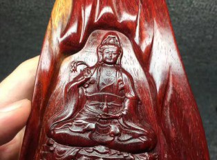 小叶紫檀把件《观音菩萨》 纯净泥料子多金粗星