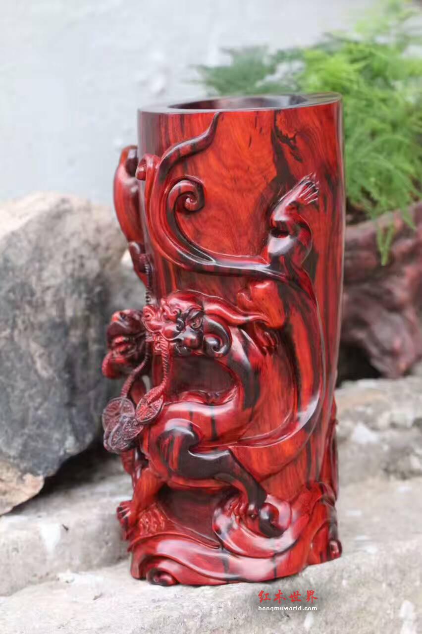 小叶紫檀草龙笔筒 精选火焰纹老呢料工艺精湛-1