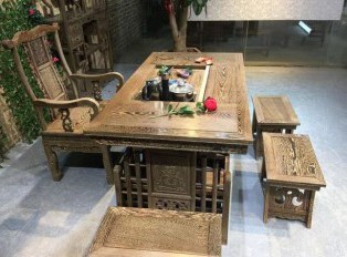 哪些红木靠“脸”吃饭？