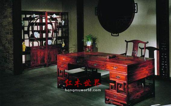 梅雨季，红木家具如何防霉？-2