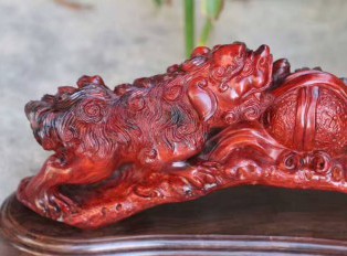 小叶紫檀摆件把件《双狮戏球》寓意风调雨顺