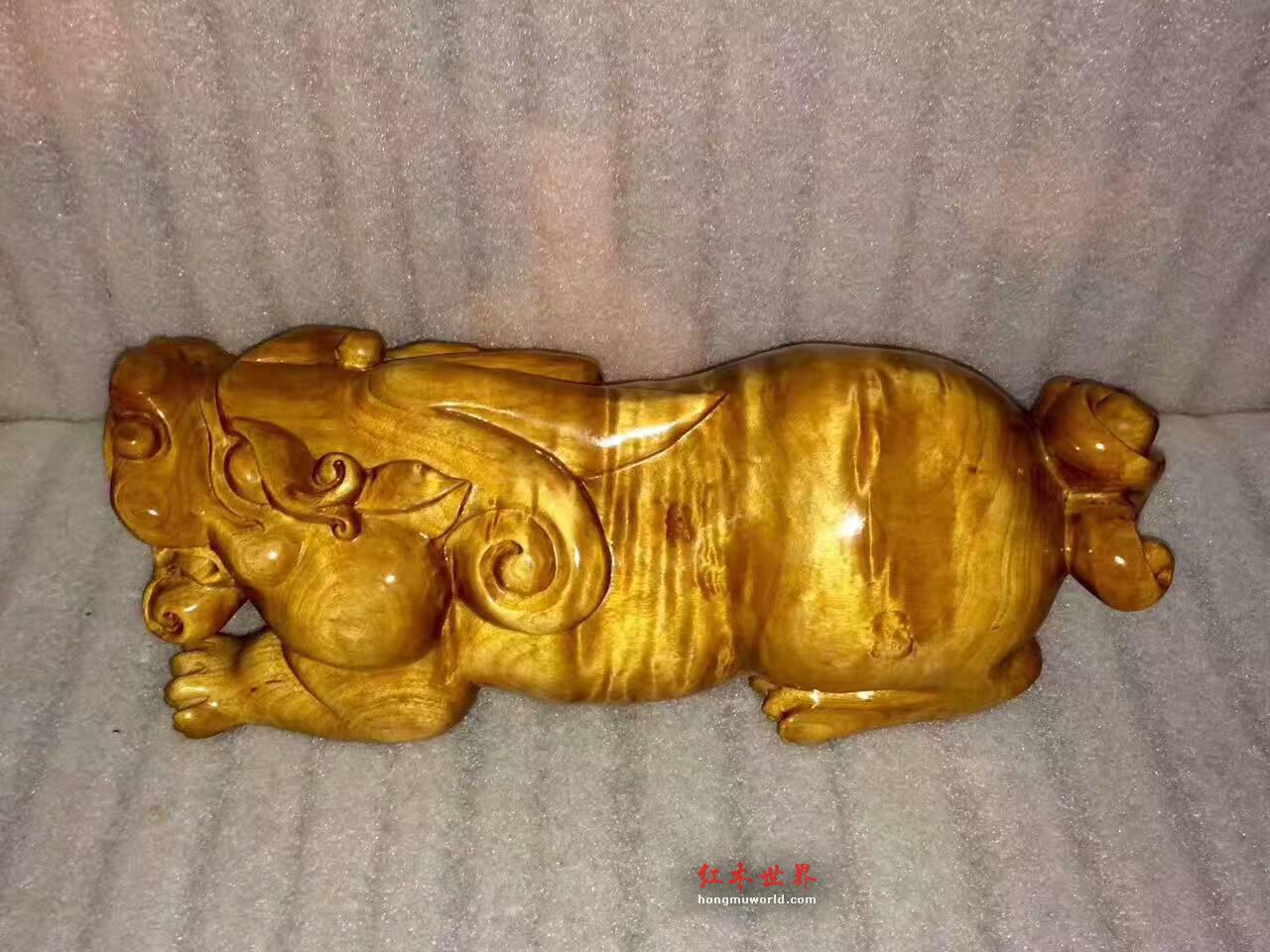 小叶桢楠招财貔貅 黄金色招财风水摆件-3