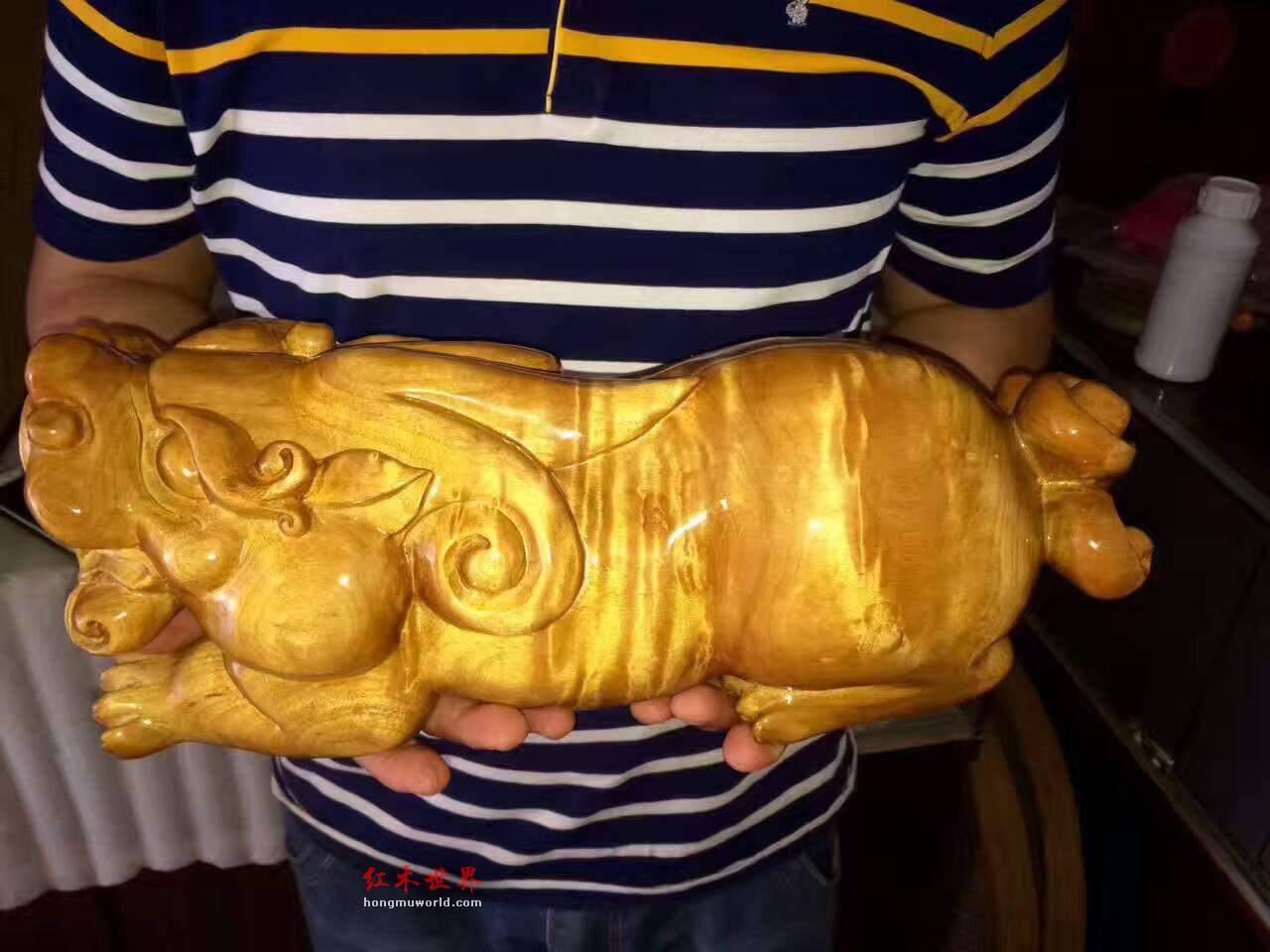 小叶桢楠招财貔貅 黄金色招财风水摆件-4