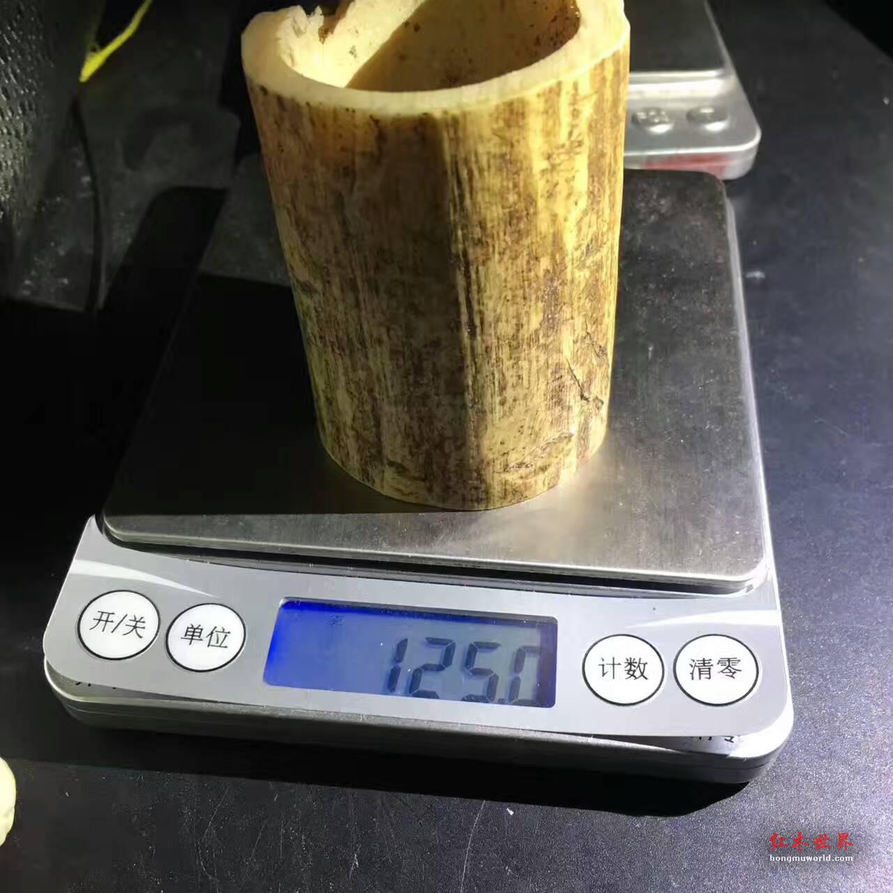 血料满纹小笔筒 古朴风雅-6