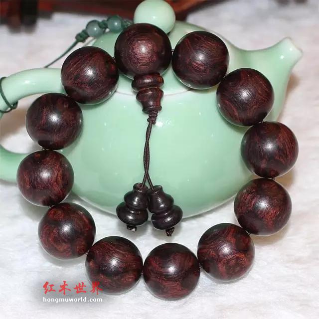 紫油梨，红油梨，黑油梨,堪称油梨界的三大天王-1