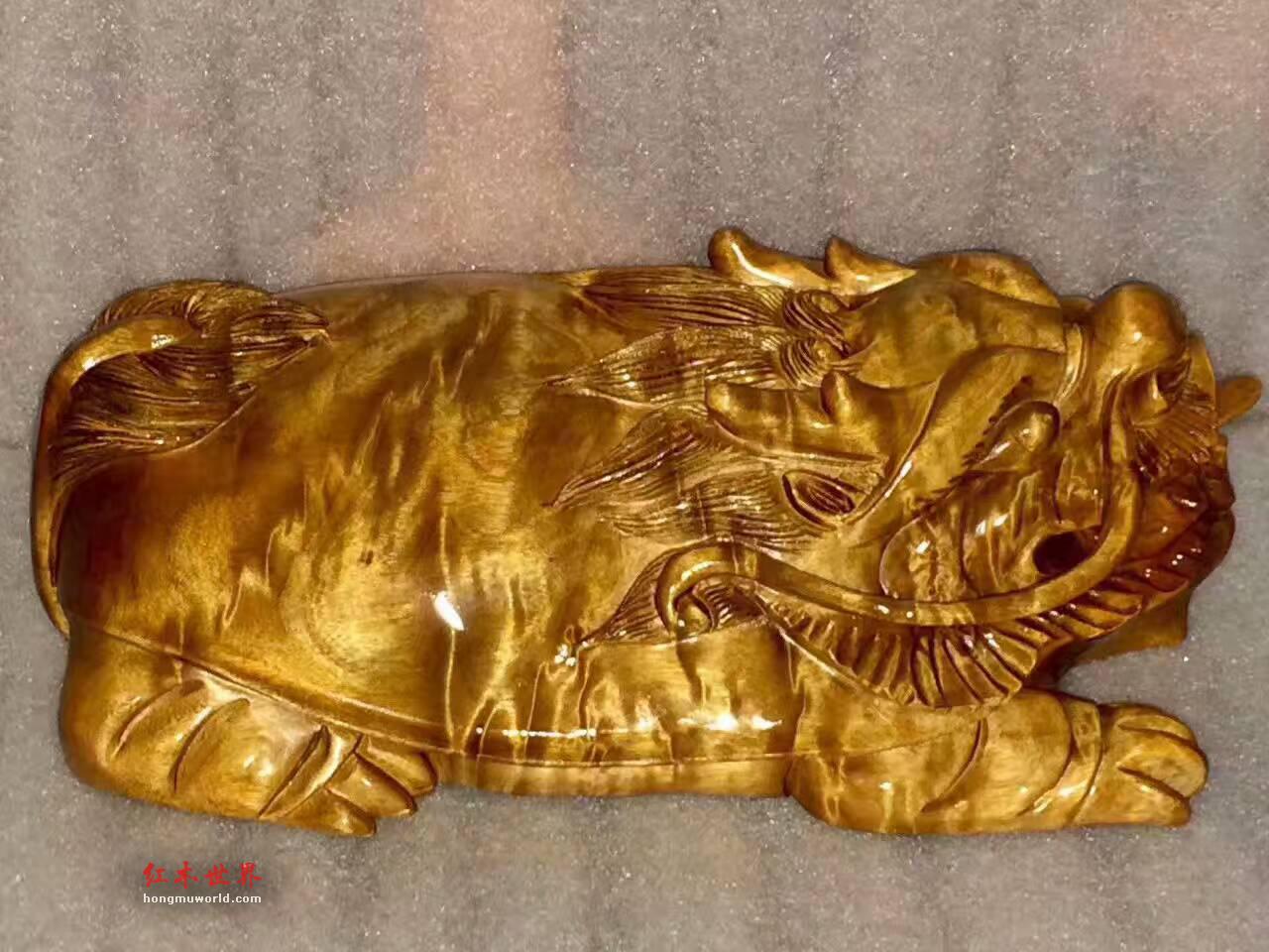 小叶桢楠工艺品《龙龟》雕工细致颜色漂亮可做镇宅摆件-1