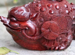 小叶紫檀《招财进宝》壶 造型独特精美寓意好