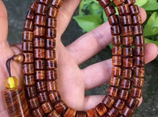 精品海黄8*8*108手串 线条流畅自然超清晰虎皮纹