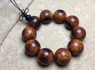 海南黄花梨2.5手串 对眼精工细作无瑕疵