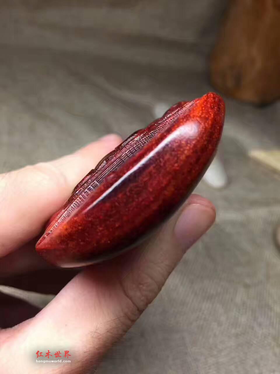 小叶紫檀霸气手把件《招财貔貅》带金星-5