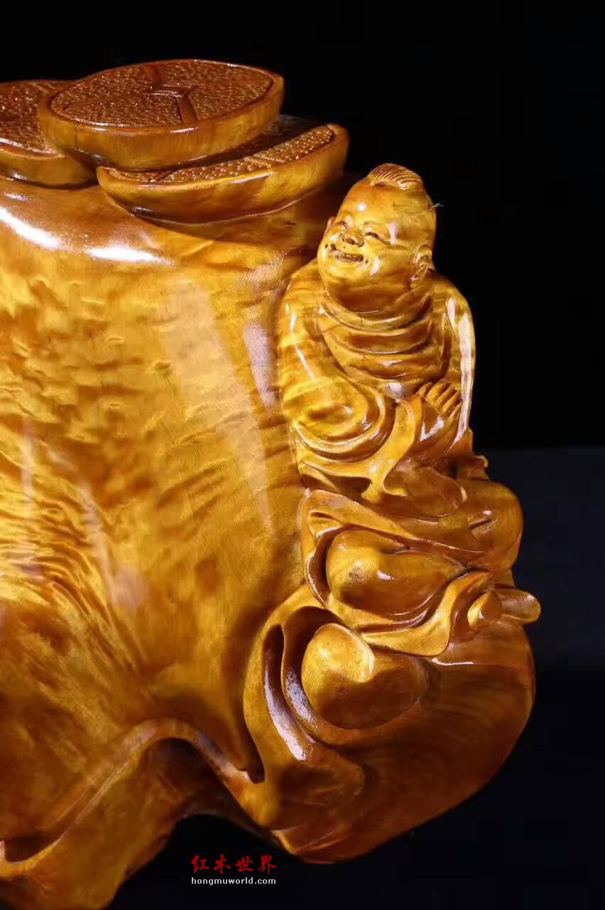 小叶桢楠《散财童子》大师之作刀工细腻底色饱满-5