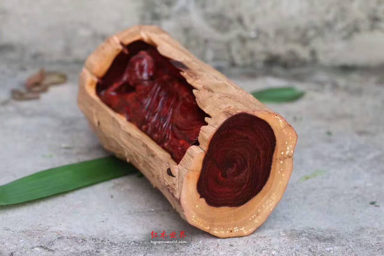 小叶紫檀《卧佛》 全实心老料保留天然白皮独具特色-6