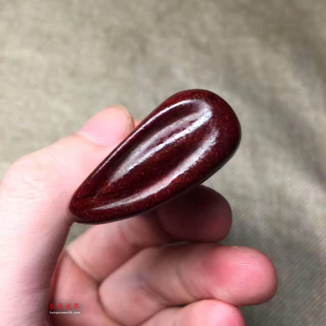 小叶紫檀《节节高》手把件鱼鳞底金星好包浆-2