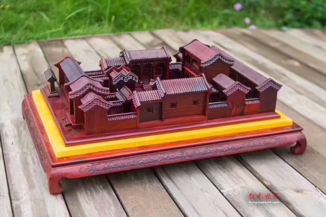 大红酸枝精品雕件《北京四合院》雕工精美细致-3