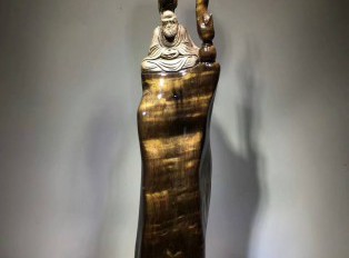 古阴沉木根雕《达摩》爆满金丝底色纯净雕工细腻